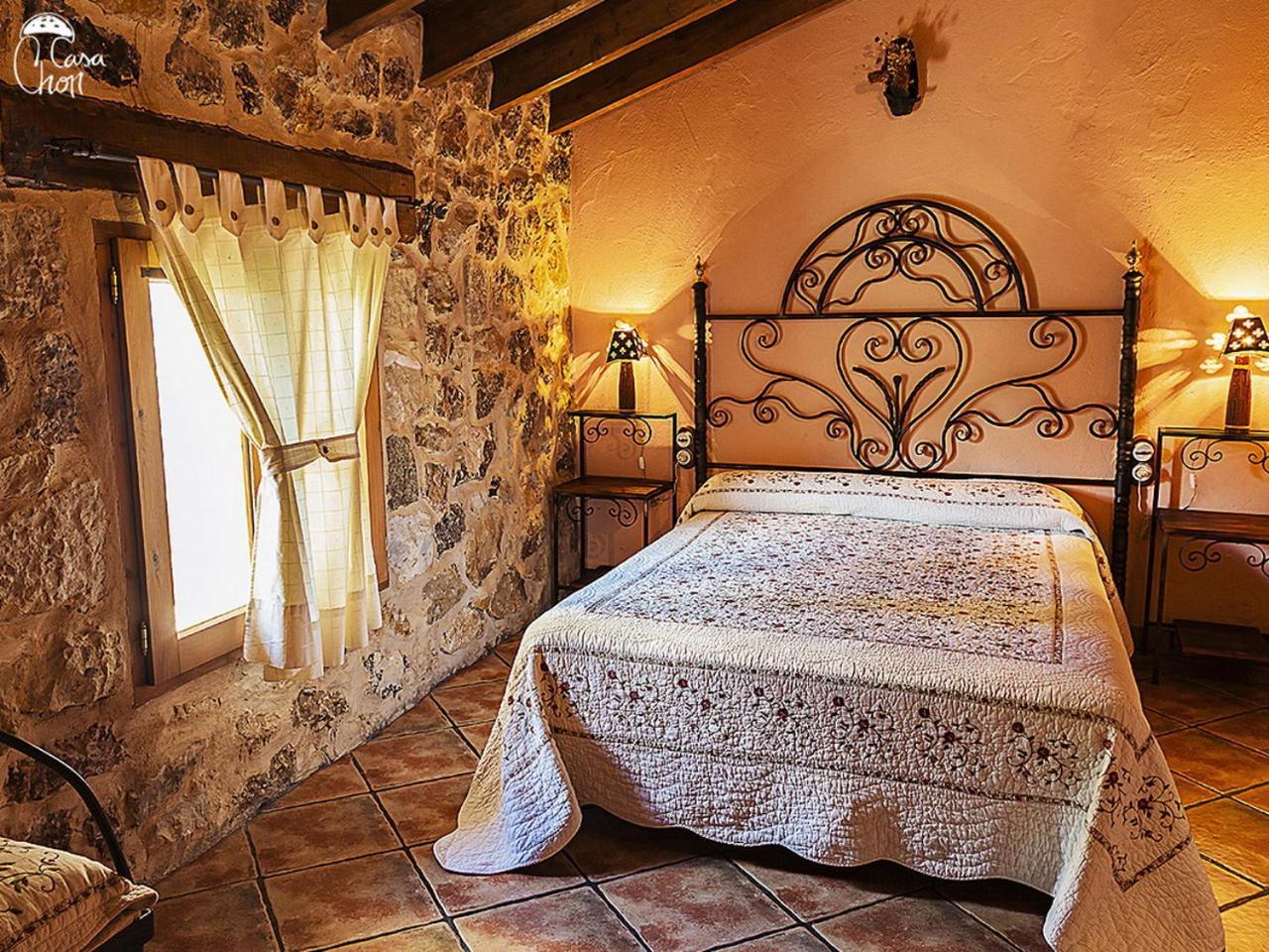 Casas Rurales Chon Alto Tajo Peralejos de las Truchas Luaran gambar
